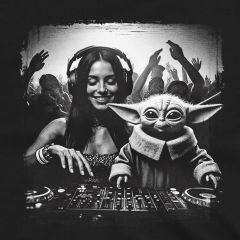 Бейби Йода DJ на Пулта Тениска